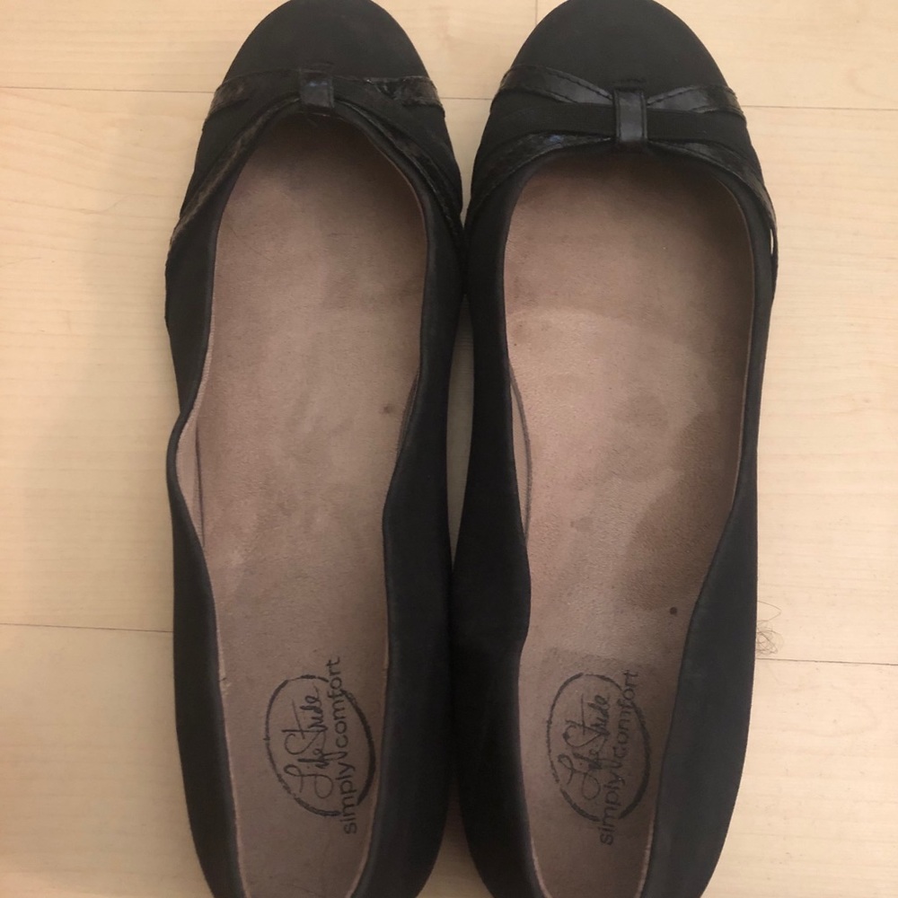 Life stride simply comfort black ballet flats